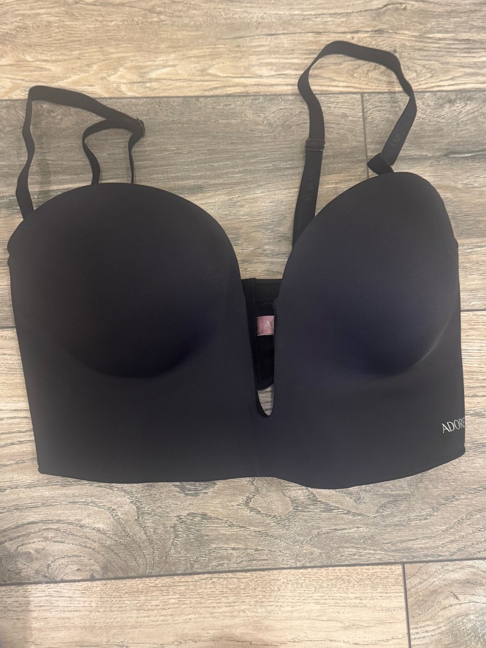 Adore Me Black Convertible Strapless ultra low plunge Bra 36DD